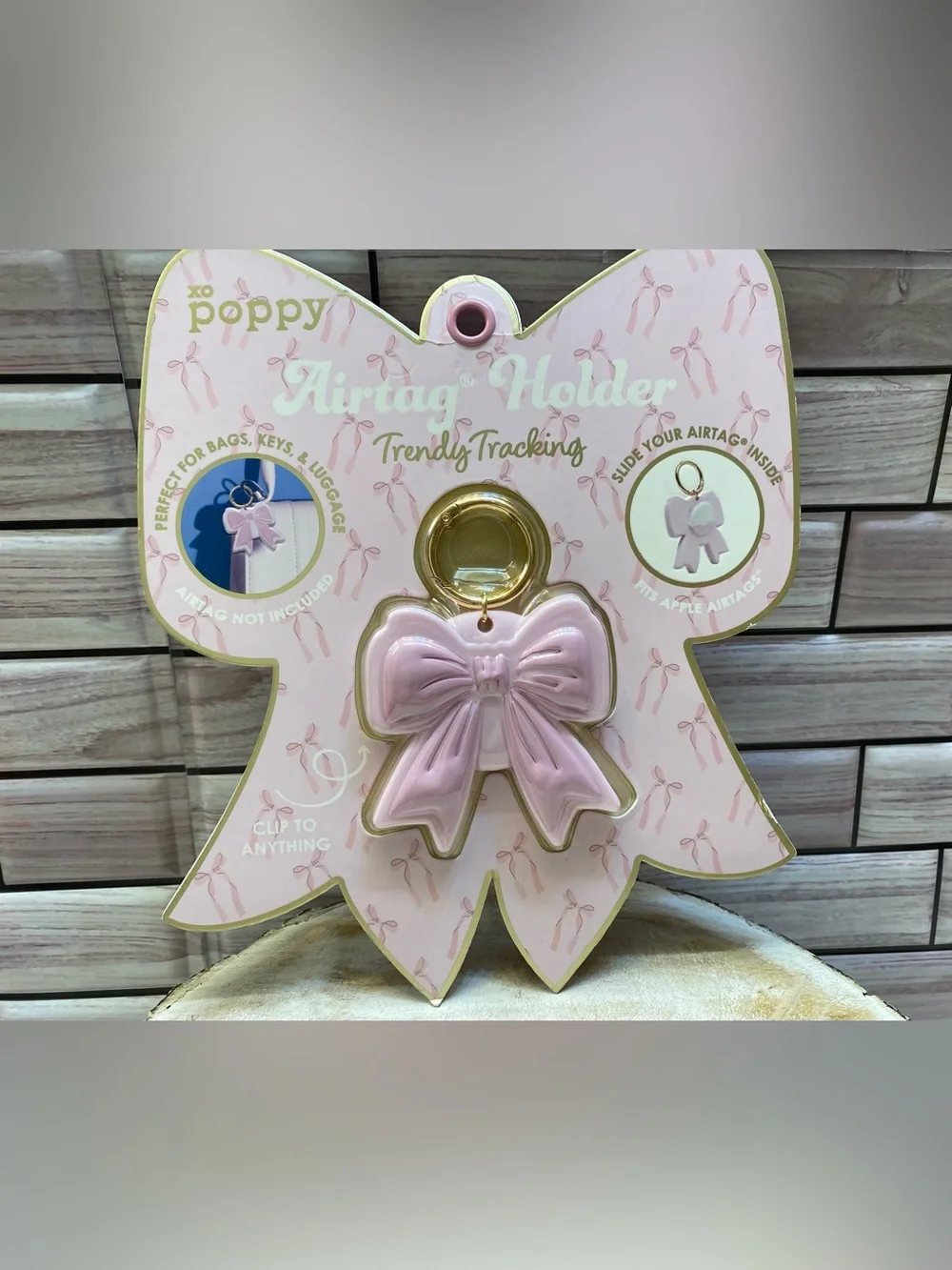 XO Poppy ❤️(1) Bow AirTag Holder Pink Clip Keychain Apple AirTag New
